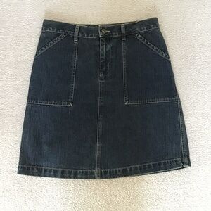 i.e. Womens size 8 pencil denim skirt